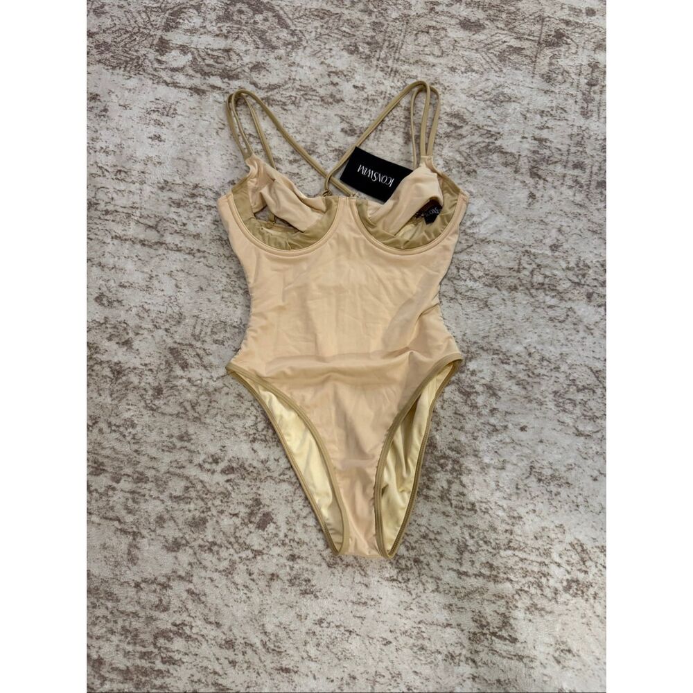 NWT Iconswim Women's Underwire Cutout One Piece Hollis Swimsuit Tan Size Small